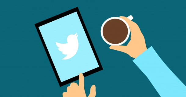 twitter-mobile-and-coffee